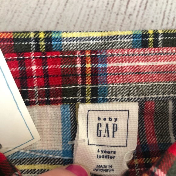 🎉SOLD🎉NWT Baby Gap plaid button down - Picture 4 of 4